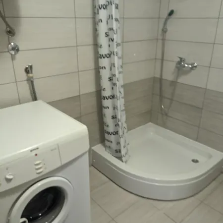 Casa Del Pellegrino M&a - Ostojici Penzion