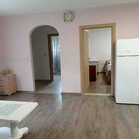 Casa Del Pellegrino M&a - Ostojici 3*