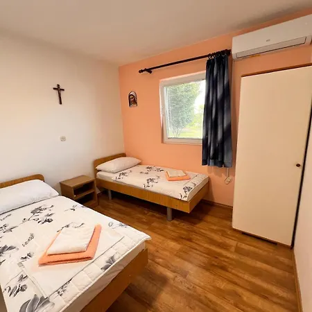 Guest house Casa Del Pellegrino M&a - Ostojici Medjugorje