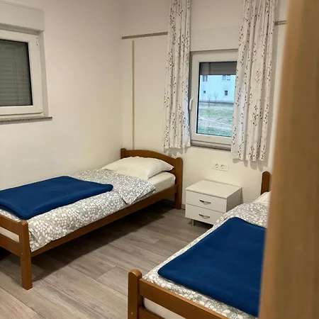 Casa Del Pellegrino M&a - Ostojici Penzion