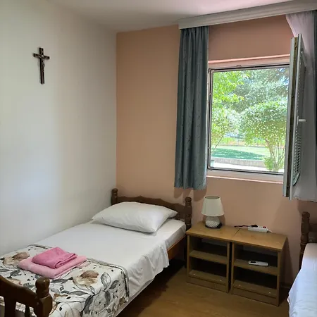 Casa Del Pellegrino M&a - Ostojici Penzion Međugorje