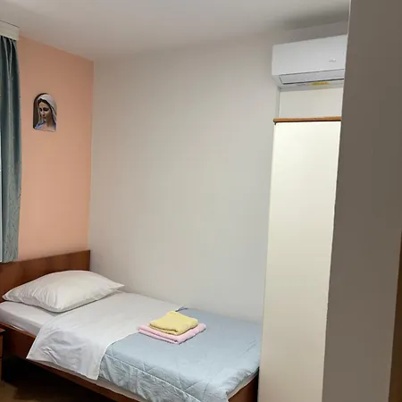 Casa Del Pellegrino M&a - Ostojici