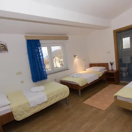 Casa Del Pellegrino M&a - Ostojici 3* Međugorje