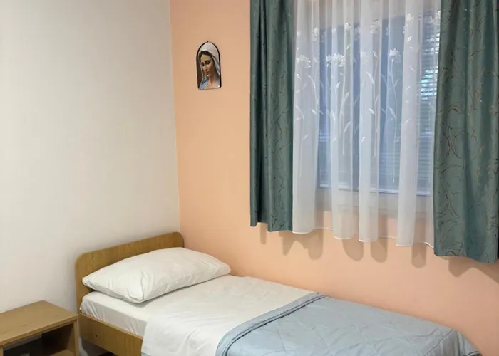 Casa Del Pellegrino M&a - Ostojici Pensionat 3*